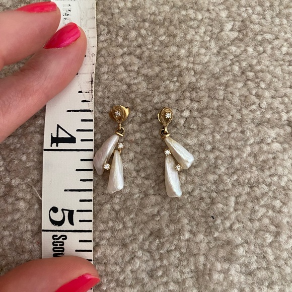 14k Mother of Pearl & Diamond Accent Earrings - Picture 6 of 7